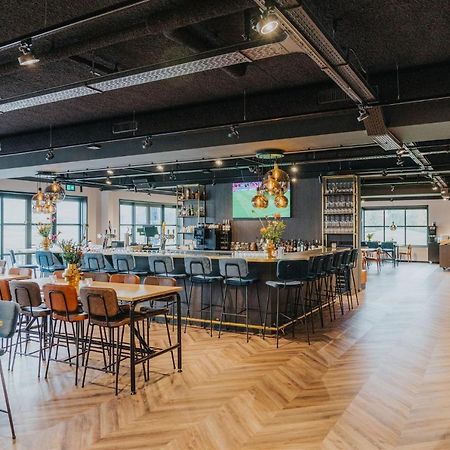 Hotel Sportsbar & Brasserie Dorhout Mees Biddinghuizen Extérieur photo